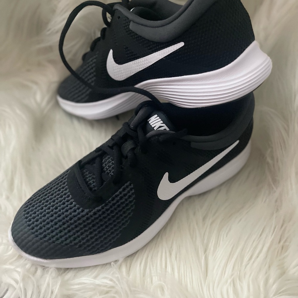 Nike Black and White Sneakers
